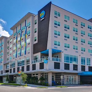 Tru By Hilton St. Petersburg Downtown Central Ave