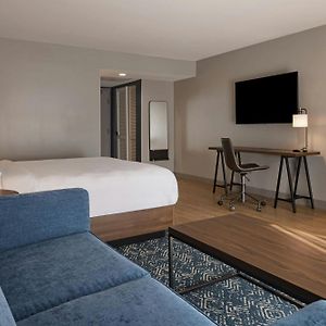 Four Points By Sheraton Bakersfield